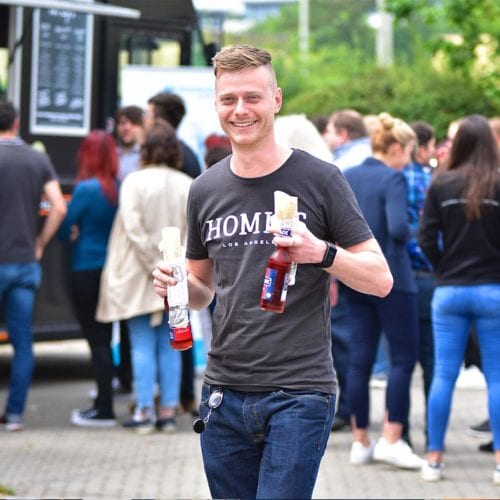 MR Datentechnik Mitarbeiter Foodtruck Event