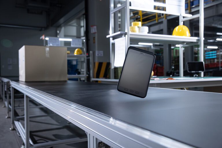 Robustes und sturzgeschütztes Gehäuse